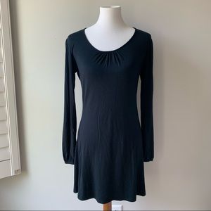Black Lightweight Long Sleeve Dress Size Medium